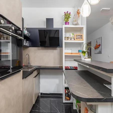 Apartment Gorgeous In With Wifi *